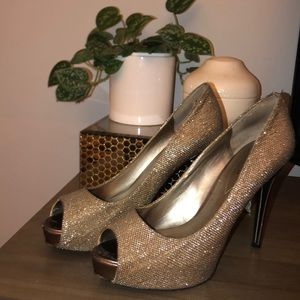 Guess silver heels